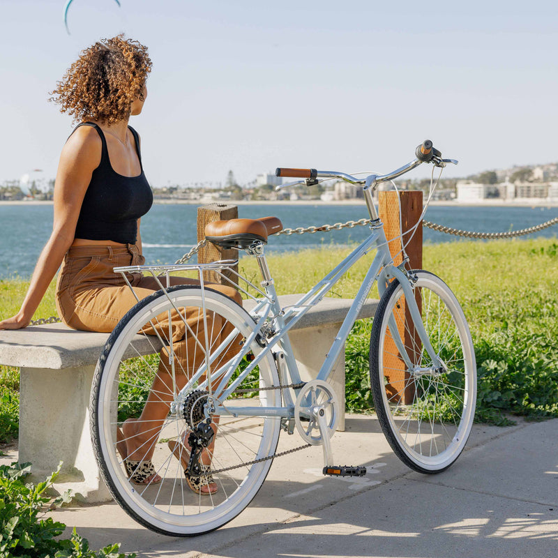 Kinney Mixte City Bike | Eggshell