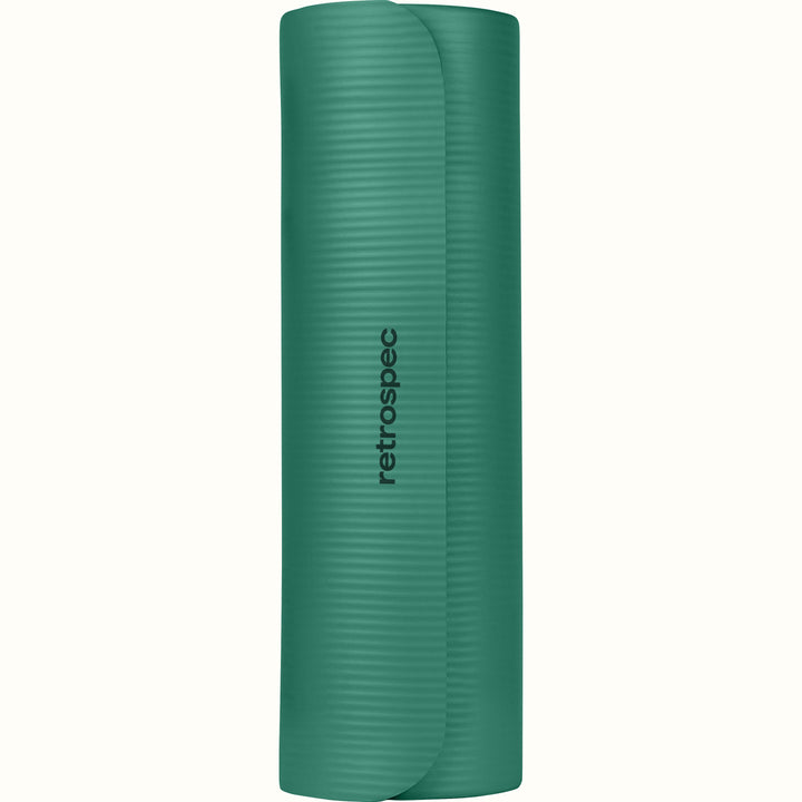 Green Solana 1" Yoga Mat with 'retrospec' branding on a white background.